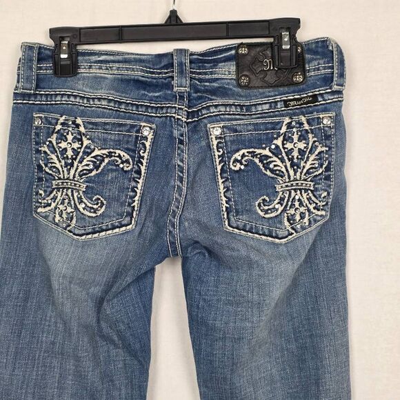 Miss Me Cropped Jeans 29 Clayton Fleur de Lis Bling - Picture 5 of 10